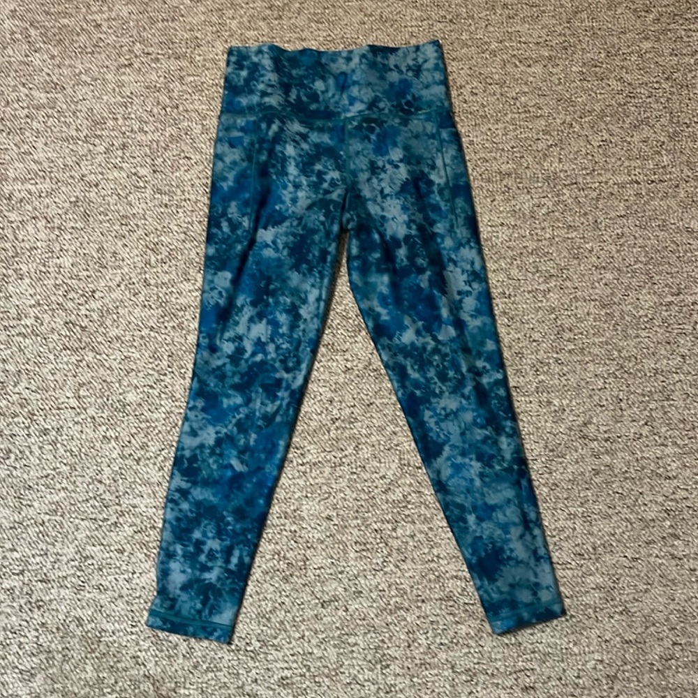 Salutation Stash Pocket II size small EUC